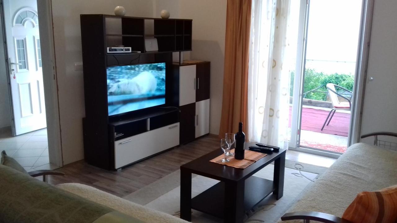 Apartment Vuk I Novak Ulcinj Exterior foto