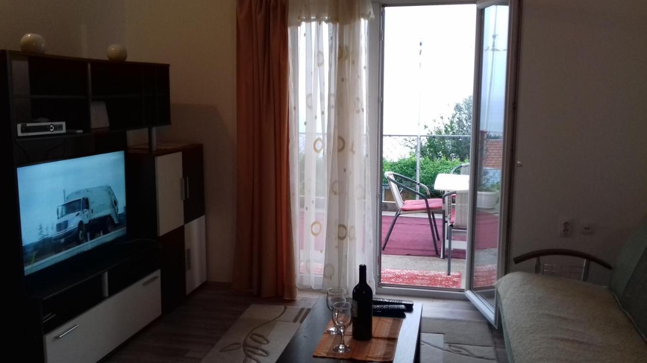 Apartment Vuk I Novak Ulcinj Exterior foto